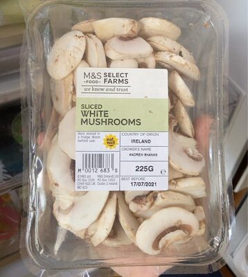 Sliced white mushrooms by M&S