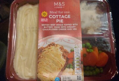 Meal for one Cottagr pie by Marks & Spencer