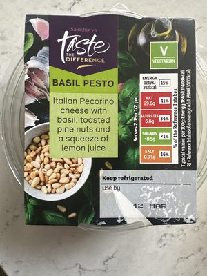 Basil Pesto by Sainsbury's taste the difference
