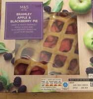 Bramley apple & blackberry pie