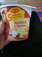 Nudeln in Rahmsoße