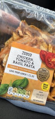 Chicken, Tomato & Basil Pasta by Tesco
