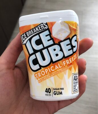 Ice cubes gum, tropical freeze by Artiach