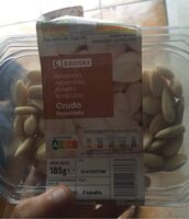 Almendra cruda repelada