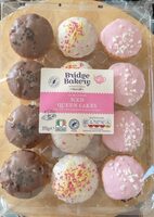 Iced Queen Cakes