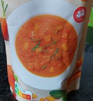 Bio pompoen soep met wortel, ui en aardappels