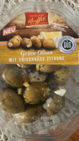 Grüne Oliven mit Frischkäse Zitrone