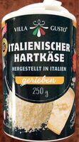 Italienischer Hartkäse gerieben