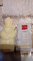 Figurines en chocolat blanc