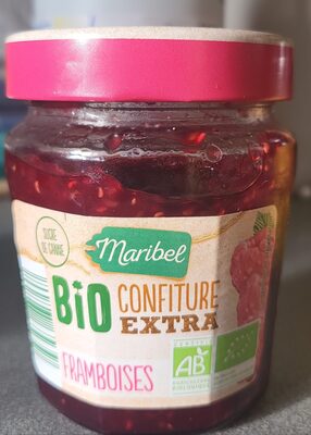 RASPBERRY fruit spread