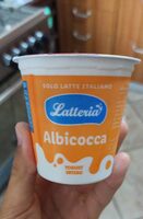 Yogurt intero all'albicocca