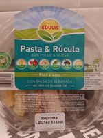 Ensalada de pasta & rúcula con pollo y queso