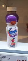 Yoghurt drink wild berries