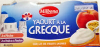 Yaourt à la grecque sur lit de fruits jaunes