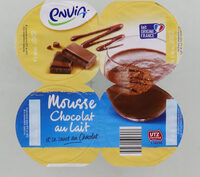 Mousses chocolat au lait avec coulis