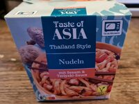 Nudeln mit Sesam & Teriyaki-Sauce