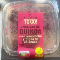 Ensalada de quinoa con remolacha y pipas de calabaza