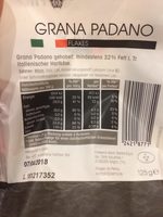 Grana Padano Flakes
