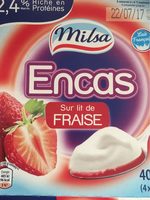 Encas sur lit de fraise