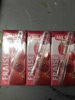 Lait à La Fraise