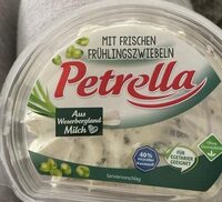 Petrella mit Frühlingszwiebeln