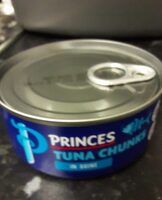 Tuna chunks in brime