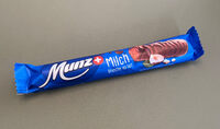 Milchschokoladestängel mit Pralinéfüllung