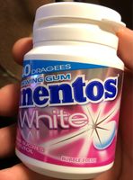 Mentos white bubble gum
