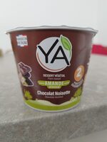 Dessert végétal à l'amande et au chocolat et à la noisette
