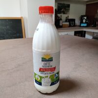 Latte fresco intero alta qualità