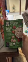 Freeze-dried yogurt snacks