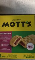 Motts strawberry, soft baked apple filled bars