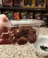 Peanut caramel clusters
