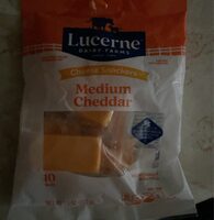 Medium cheddar cheese snackers