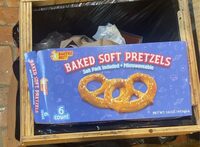 Bakers best baked soft pretzels