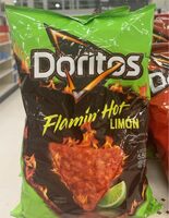 Doritos flaming hot Limon