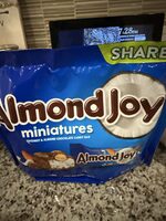 Miniatures coconut & almond chocolate candy bar