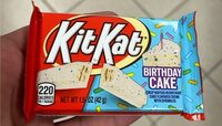 Kit kat Birthday Cake