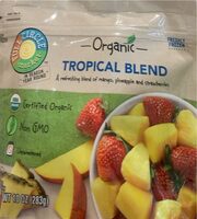 Market organic tropical blend of mango chunks