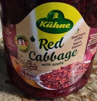 Red cabbage with apple
