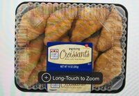 Bakery petite croissants
