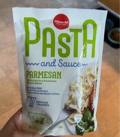 Fettuccini & spinach pasta in a parmesan cheese sauce