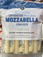 Mozzarela string cheese