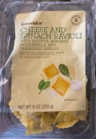 Cheese and spinach ravioli with ricotta
