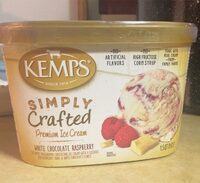 Simply crafted decadent mascarpone cheesecake