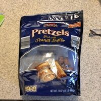 Pretzels filled with peanut butter, peanut butter