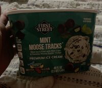 Mint Moose Tracks Premium Ice Cream
