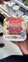 MEDLEYS 4% Cottage Cheese with Strawberries Added