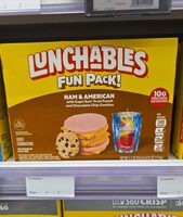 Lunchables Ham & American with Capri Sun Fruit Punch and Chocolate Chip Cookies