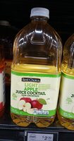 Light apple juice cocktail from concentrate